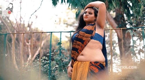 Aditi Saree Shoot 05 – Naari Magazine Hot Fashion Show