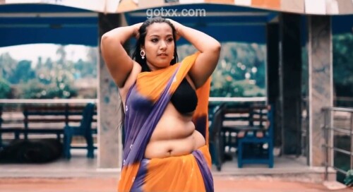 Sexy Fatty Bhabhi Sutan 06 | Naari Magazine Hot Modeling